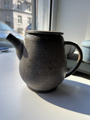 Blacksmith Ceramics // Teapot // Grey // Large