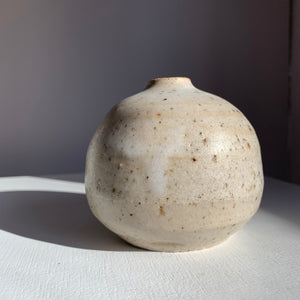 Blacksmith Ceramics // Small Vase // White no. 04